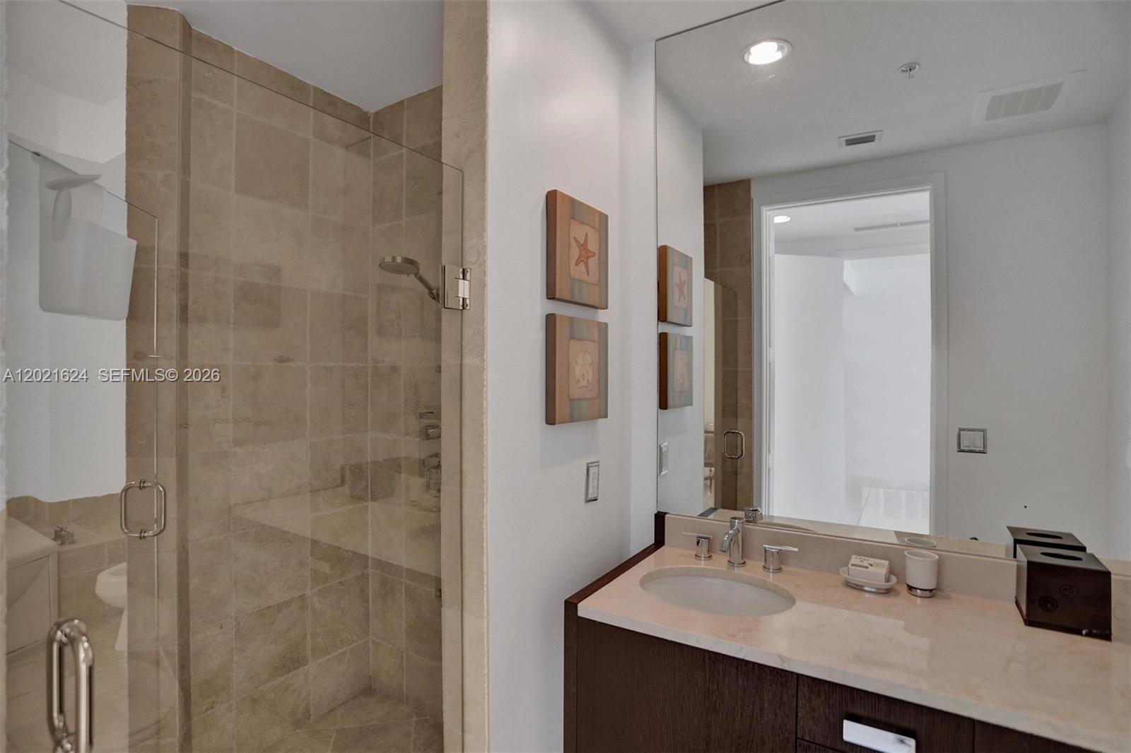 4108 2 / 3 1570 sq. ft. $ 2026-05-19 0 Photo