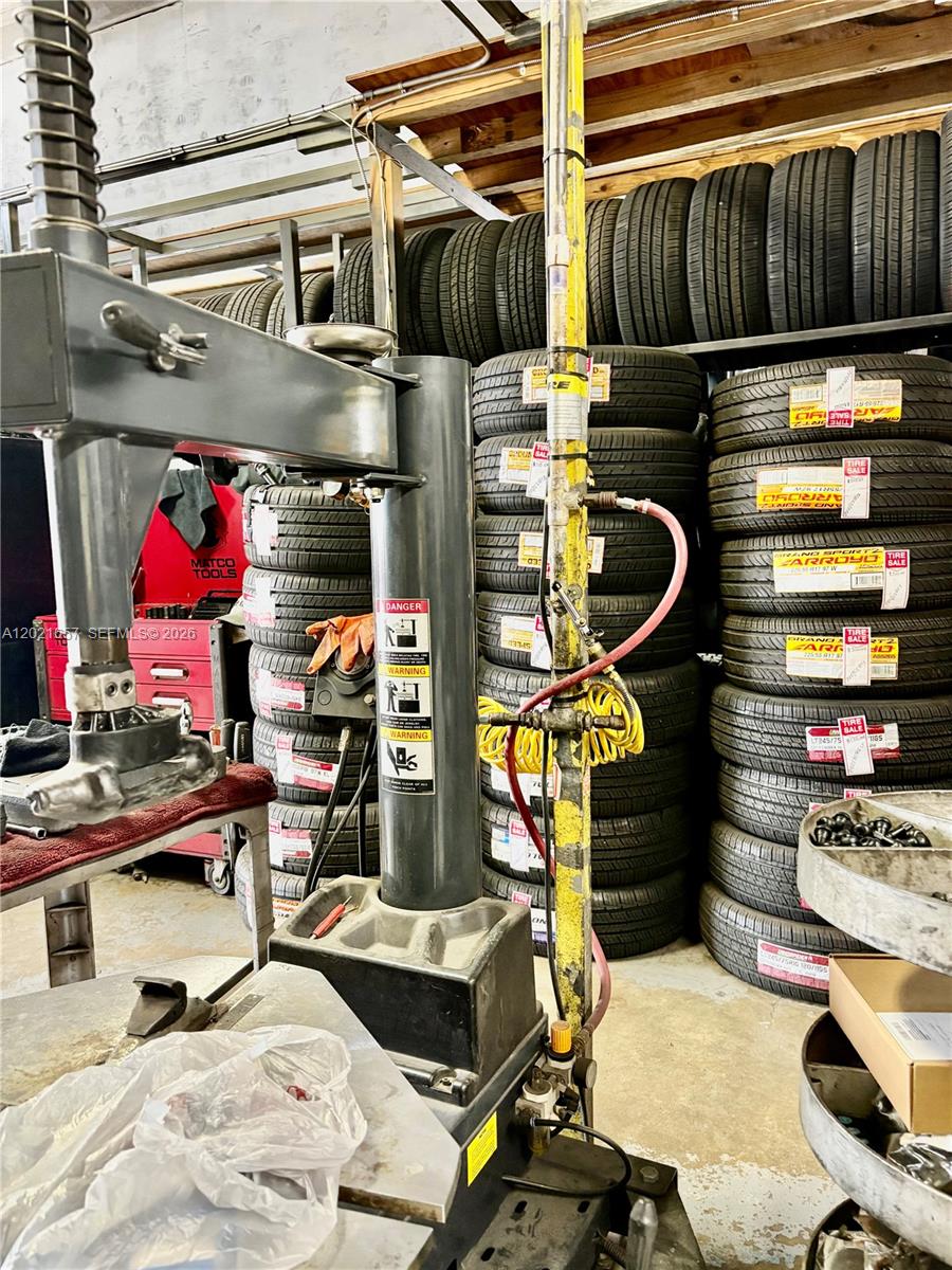 See details / sq. ft. $ 2026-05-19 0 Photo