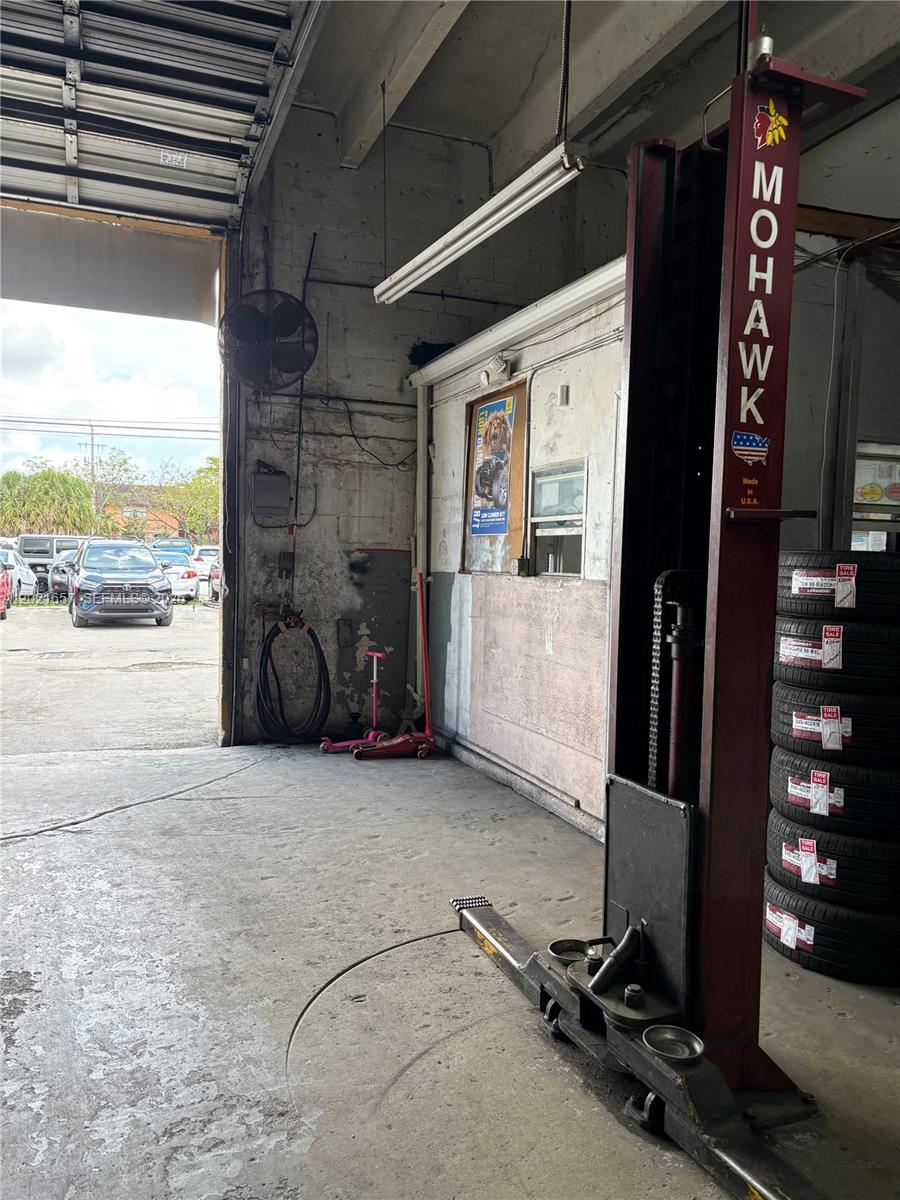 See details / sq. ft. $ 2026-05-19 0 Photo