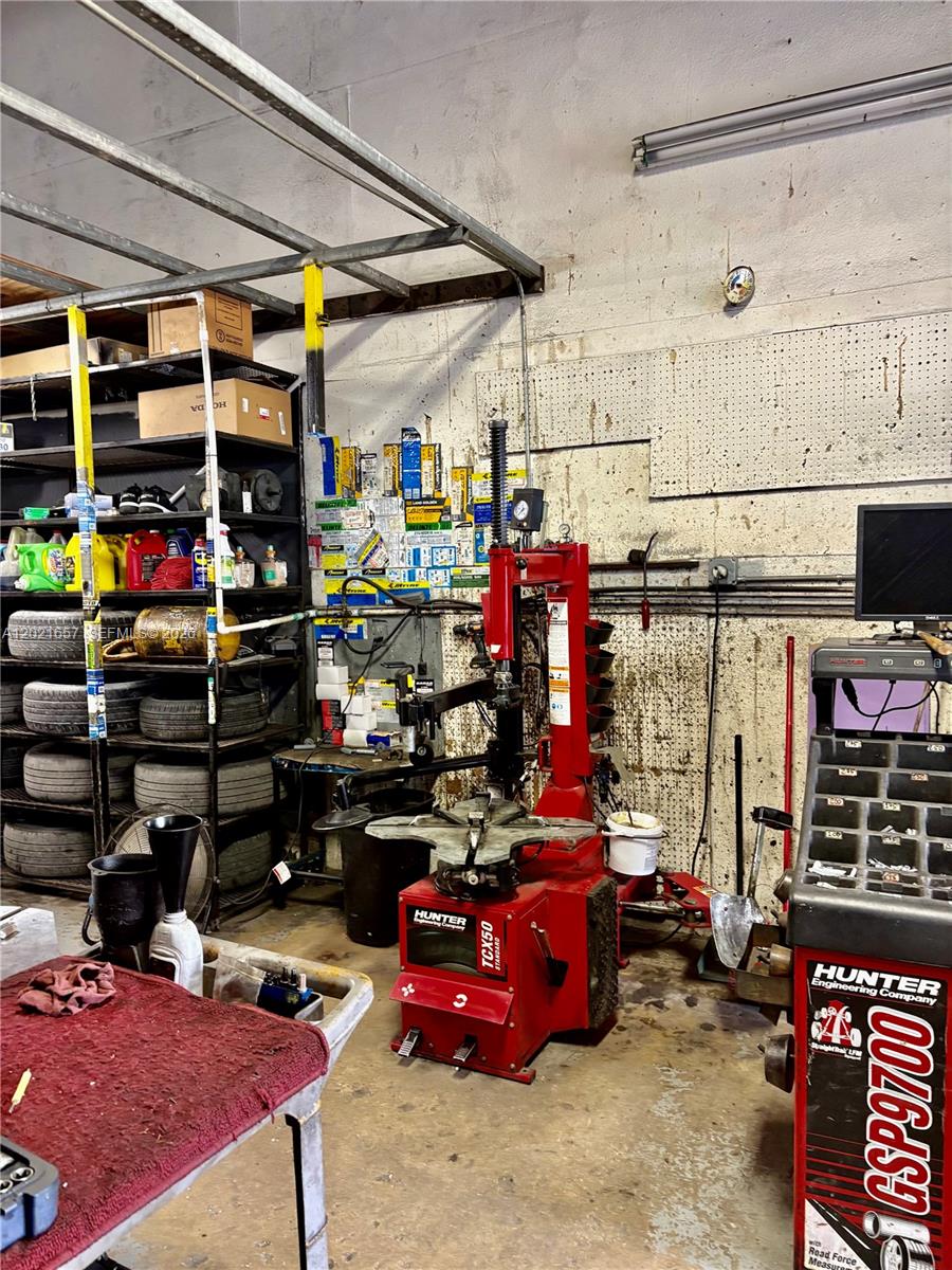 See details / sq. ft. $ 2026-05-19 0 Photo