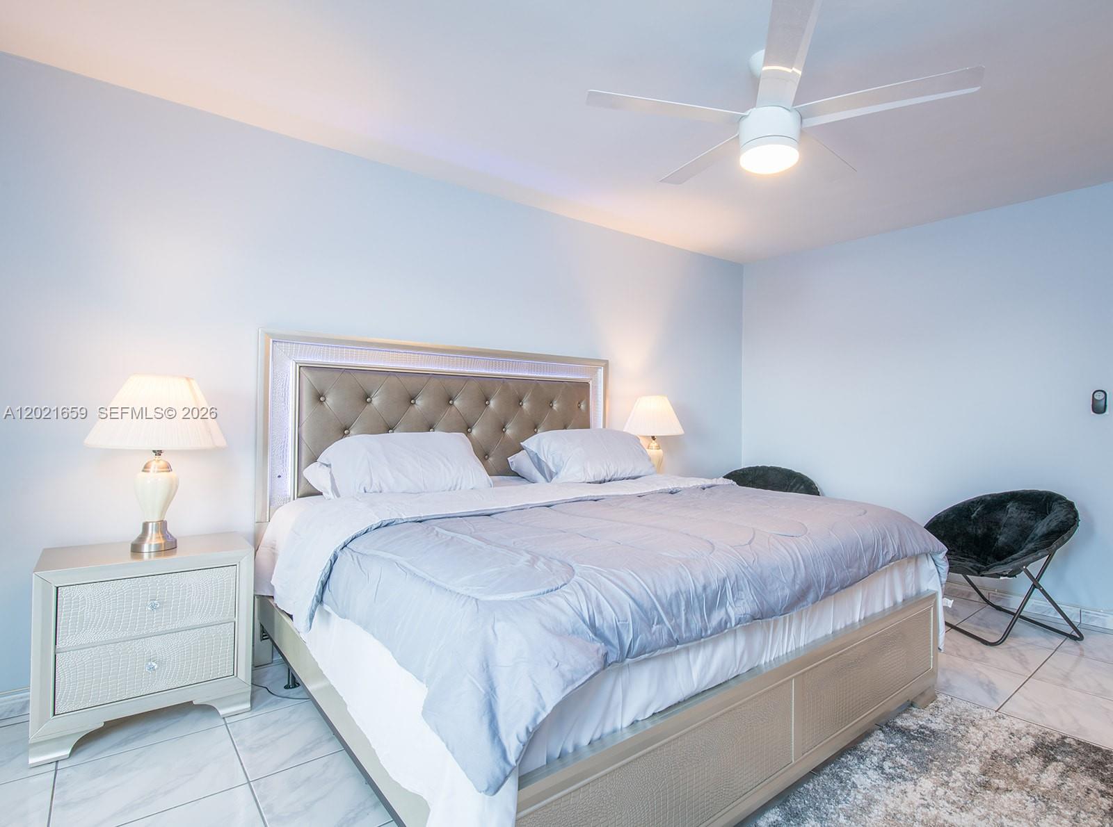 See details 502 2 / 2 992 sq. ft. $ 2026-05-19 0 Photo