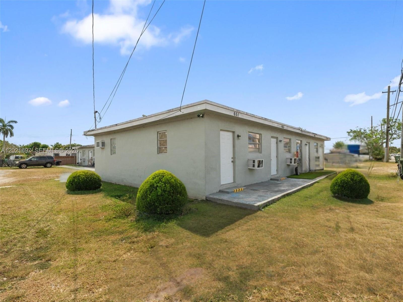 See details / 5856 sq. ft. $ 2026-05-19 0 Photo
