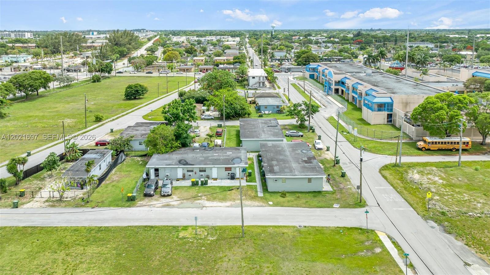 See details / 5856 sq. ft. $ 2026-05-19 0 Photo
