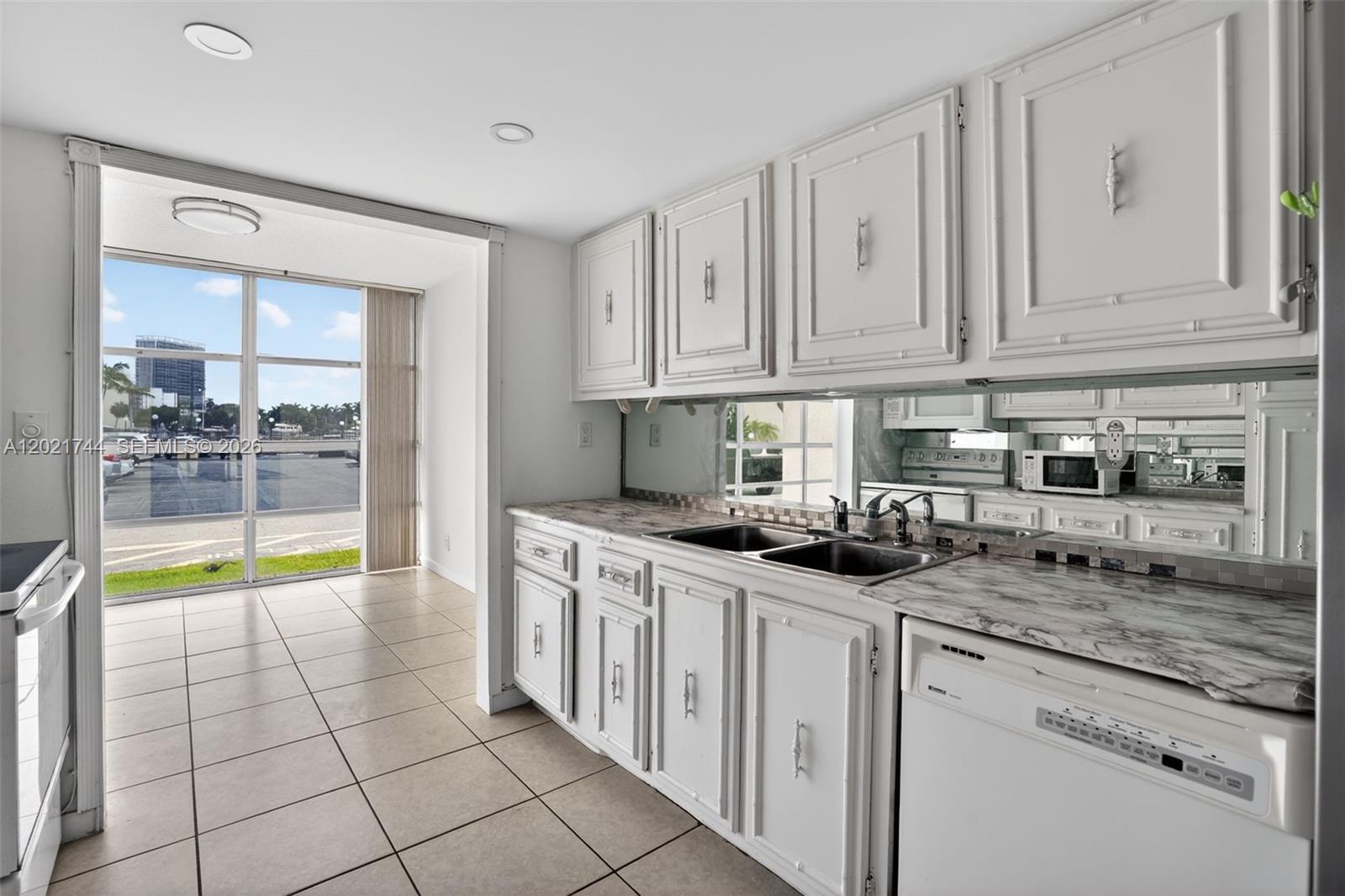 Photo of 2000 Atlantic Shores Blvd  #120, Hallandale Beach, Florida, 33009 - 