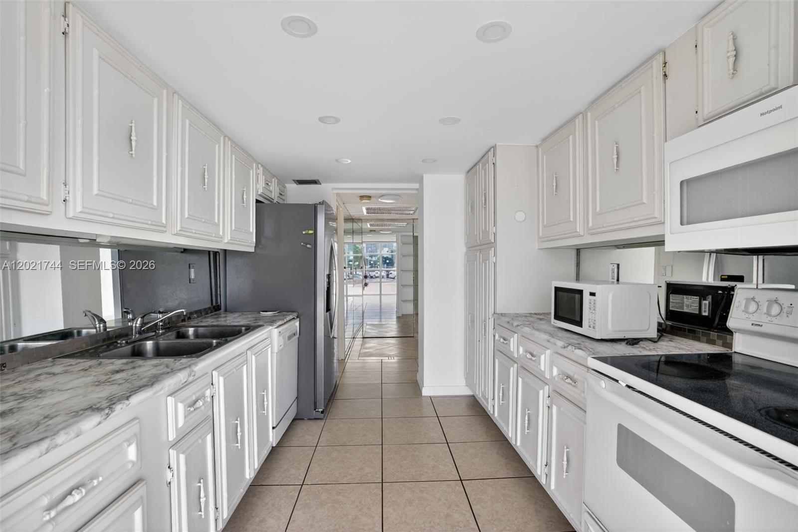 Photo of 2000 Atlantic Shores Blvd  #120, Hallandale Beach, Florida, 33009 - 