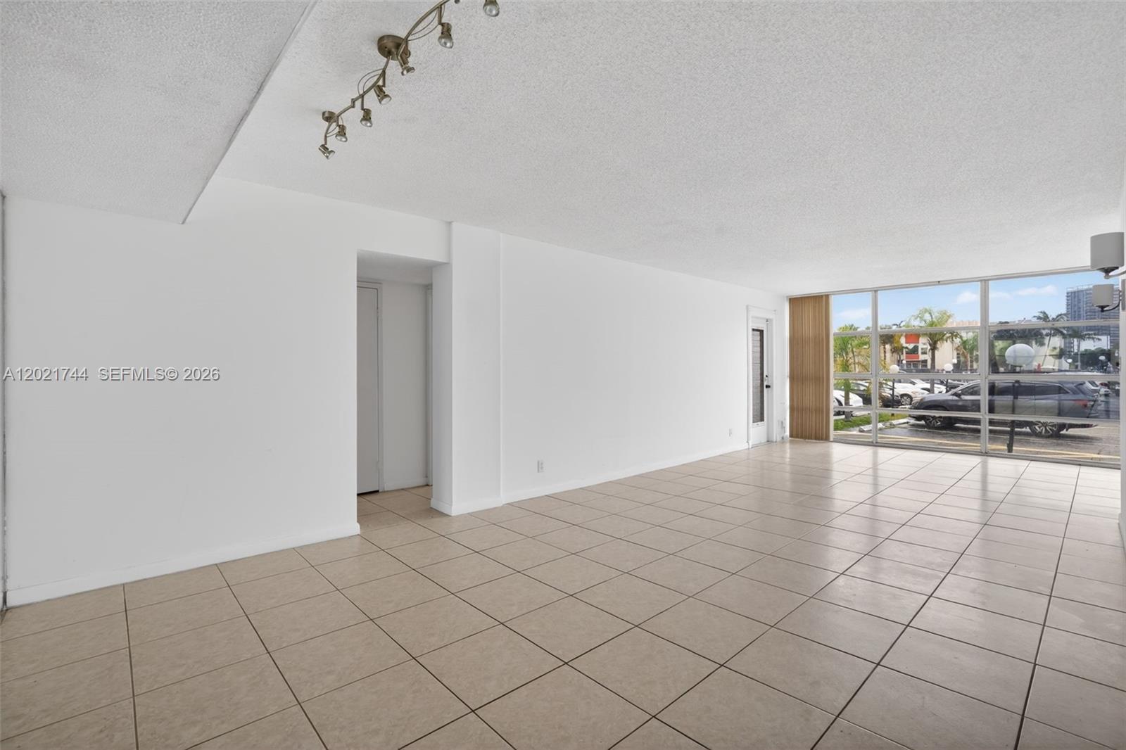 Photo of 2000 Atlantic Shores Blvd  #120, Hallandale Beach, Florida, 33009 - 