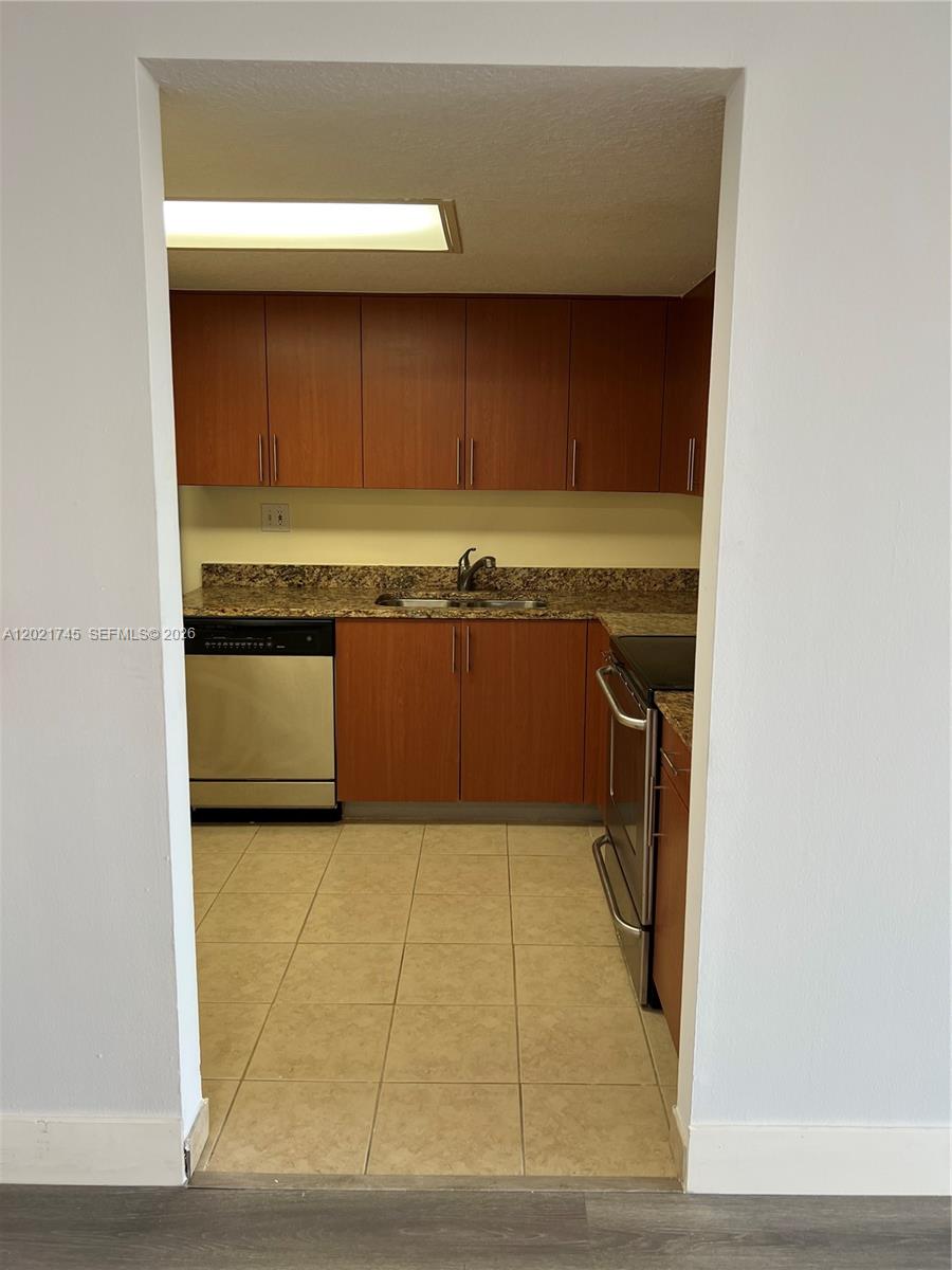 Photo of 3300 192nd St #616, Aventura, Florida, 33180 -