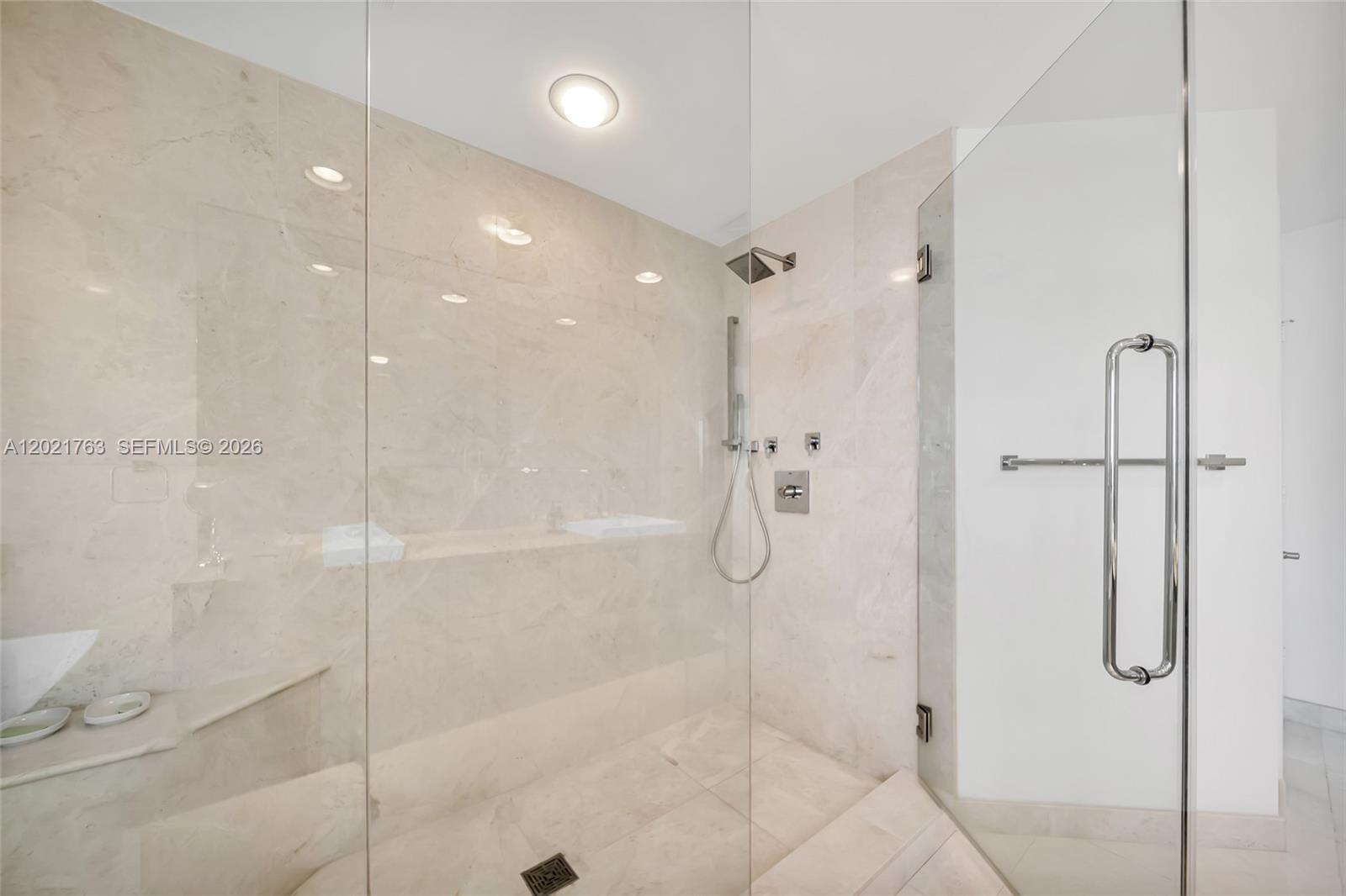 Photo of 17301 Biscayne Blvd #907, North Miami Beach, Florida, 33160 -