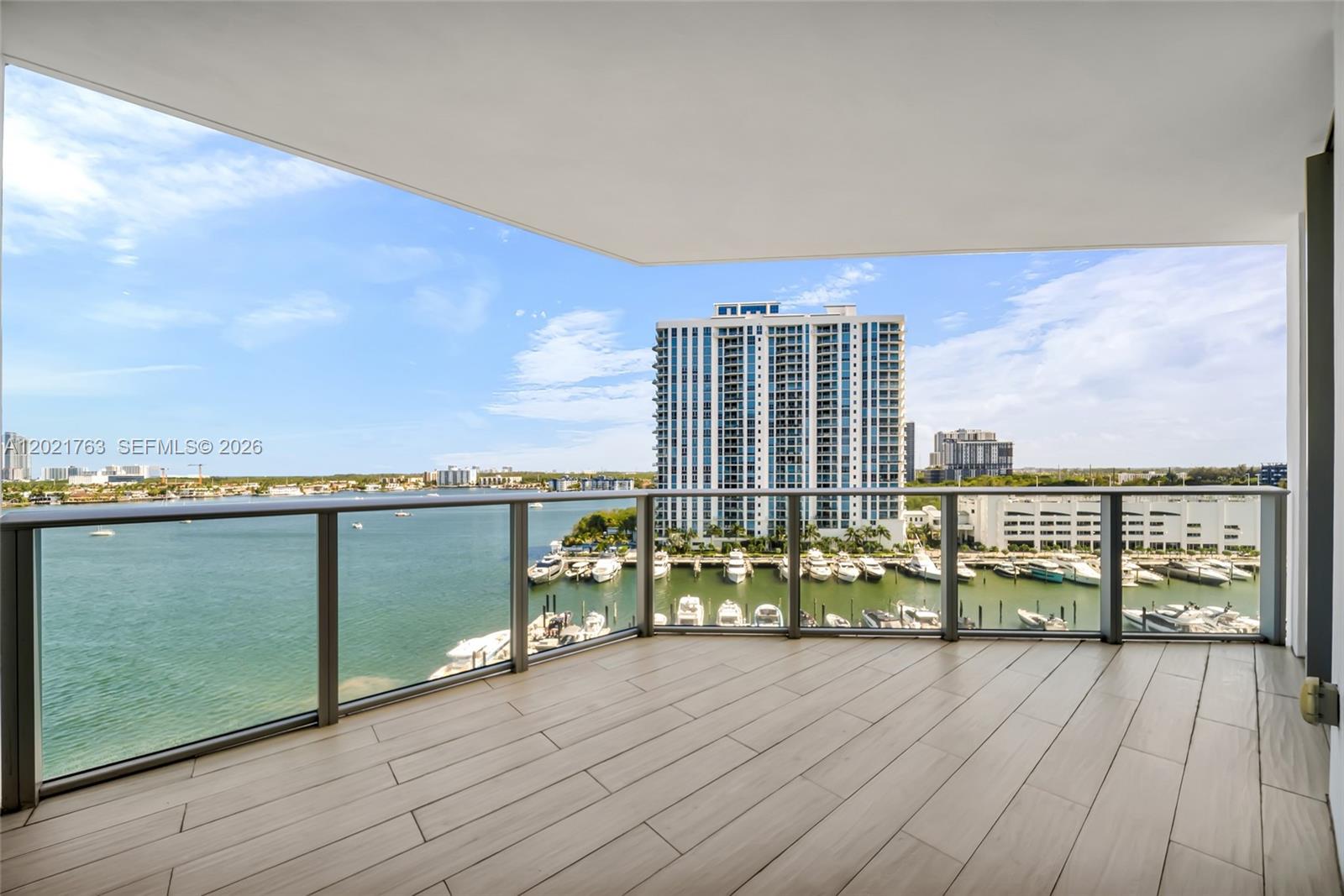 Photo of 17301 Biscayne Blvd #907, North Miami Beach, Florida, 33160 -