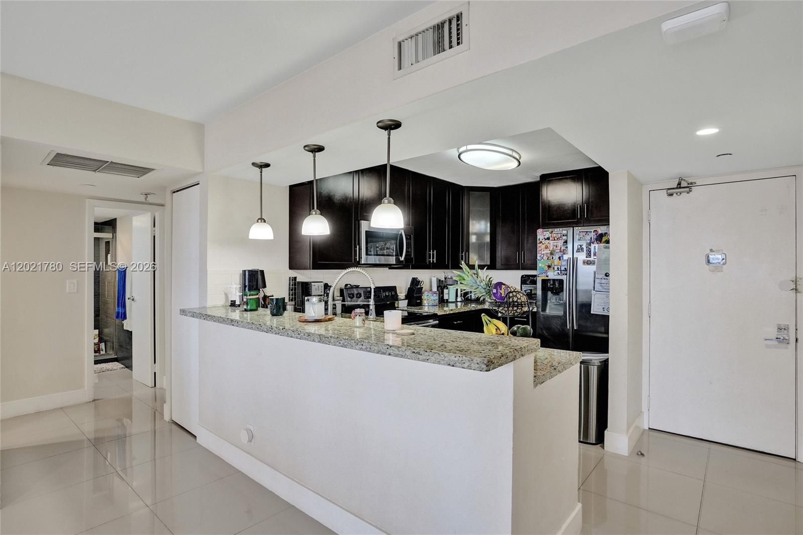 Photo of 20335 Country Club Dr  #809, Aventura, Florida, 33180 - 