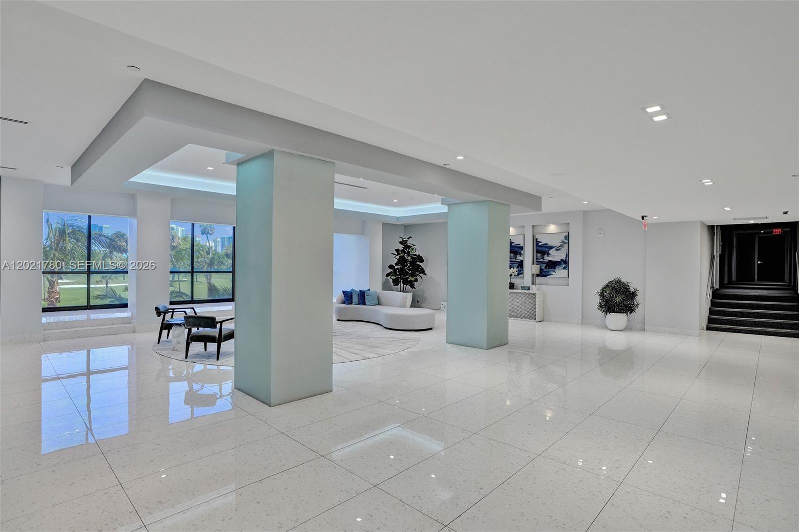 Photo of 20335 Country Club Dr  #809, Aventura, Florida, 33180 - 