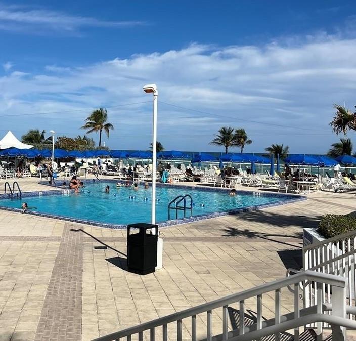Photo of 2030 Ocean Dr  #2118, Hallandale Beach, Florida, 33009 - 
