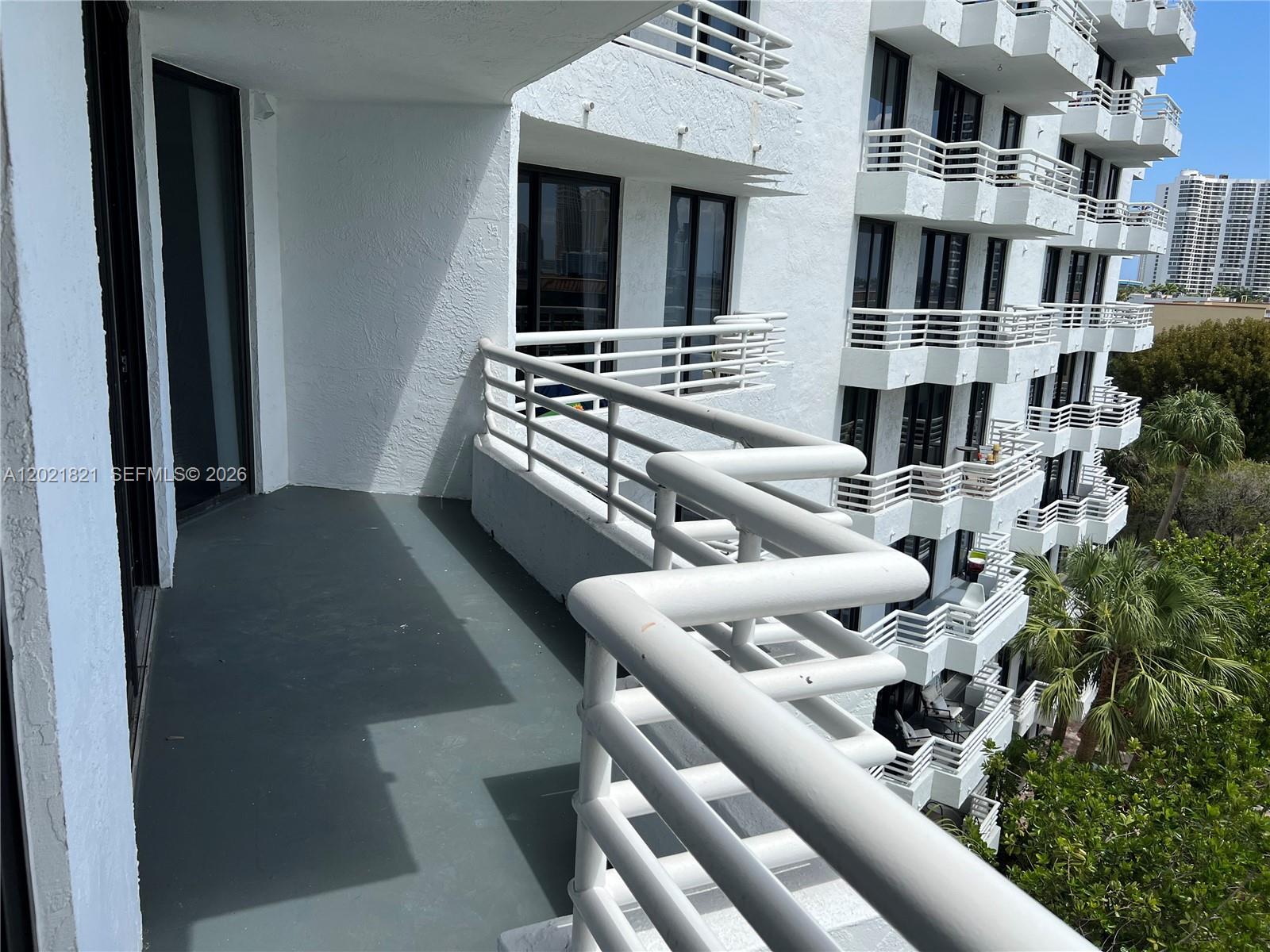 Photo of 3300 192nd St  #616, Aventura, Florida, 33180 - 
