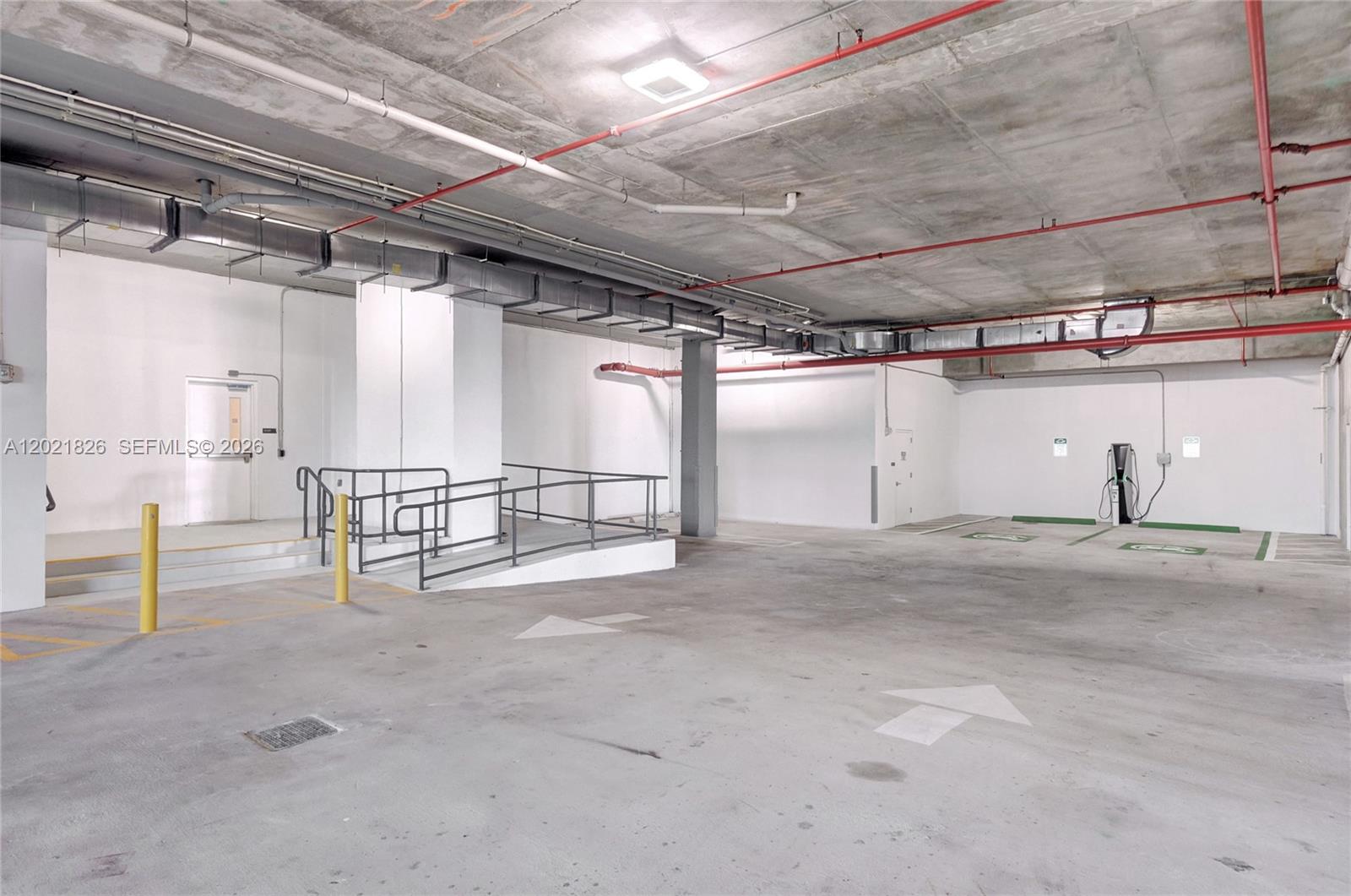 See details 210 / sq. ft. $ 2026-05-19 0 Photo