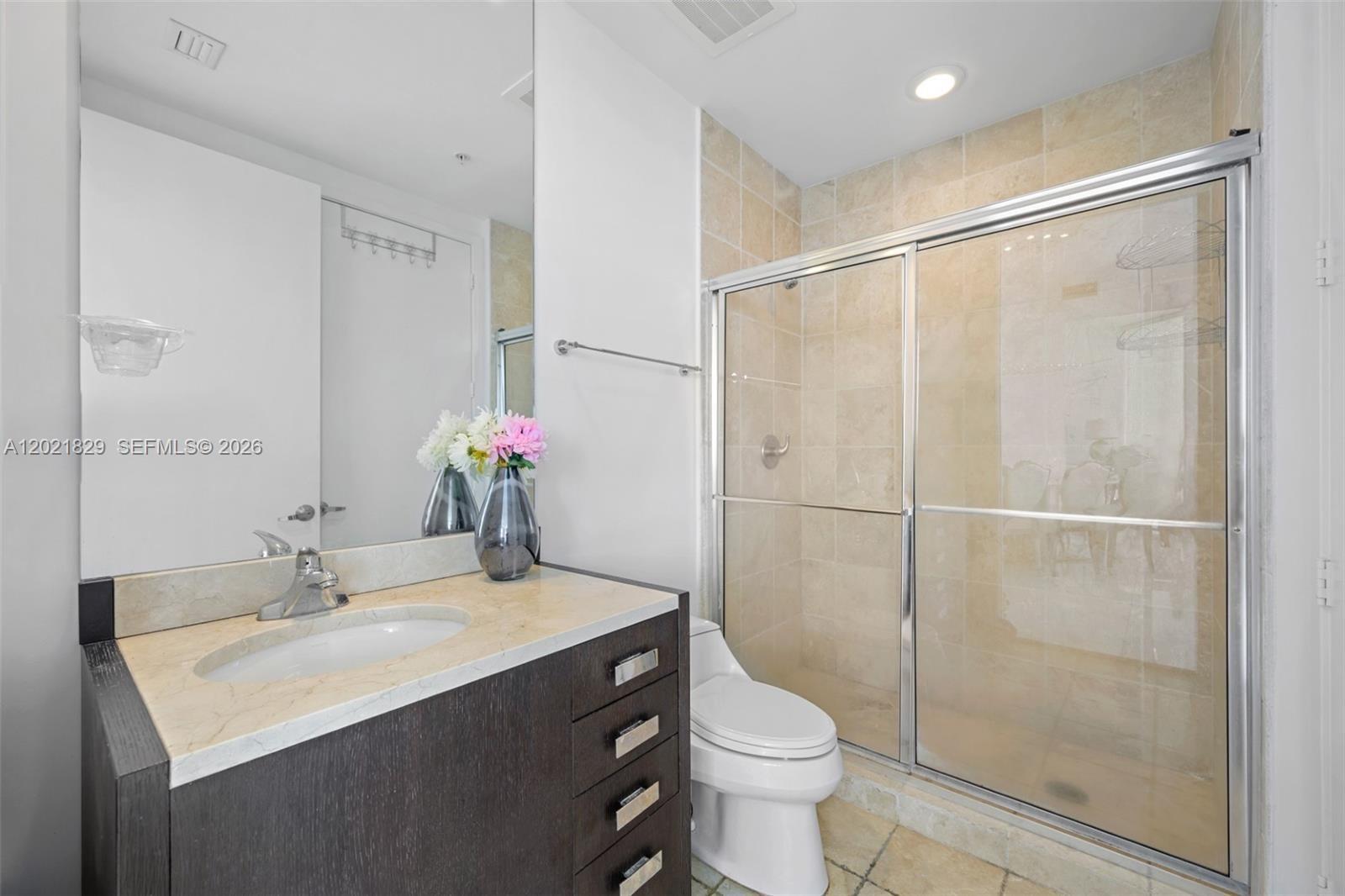 3501A 2 / 2 1289 sq. ft. $ 2026-05-19 0 Photo