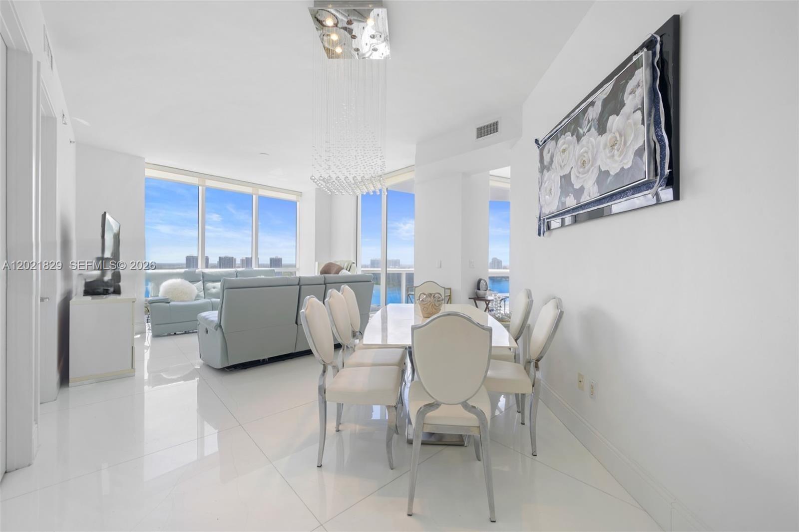 3501A 2 / 2 1289 sq. ft. $ 2026-05-19 0 Photo