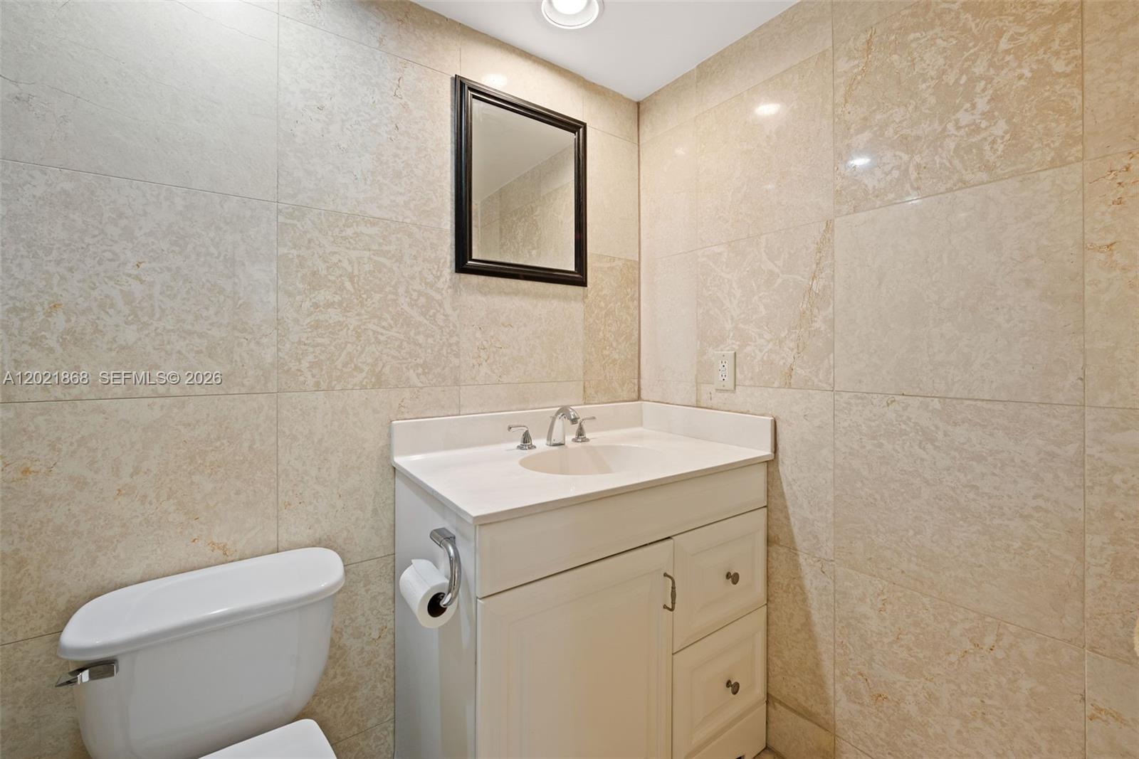Photo of 3001 Ocean Dr #119, Hollywood, Florida, 33019 -