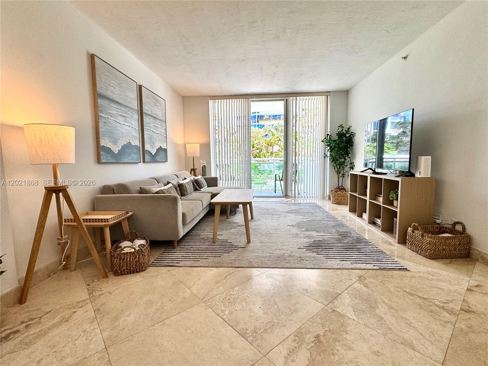 Photo of 3001 Ocean Dr #119, Hollywood, Florida, 33019 -