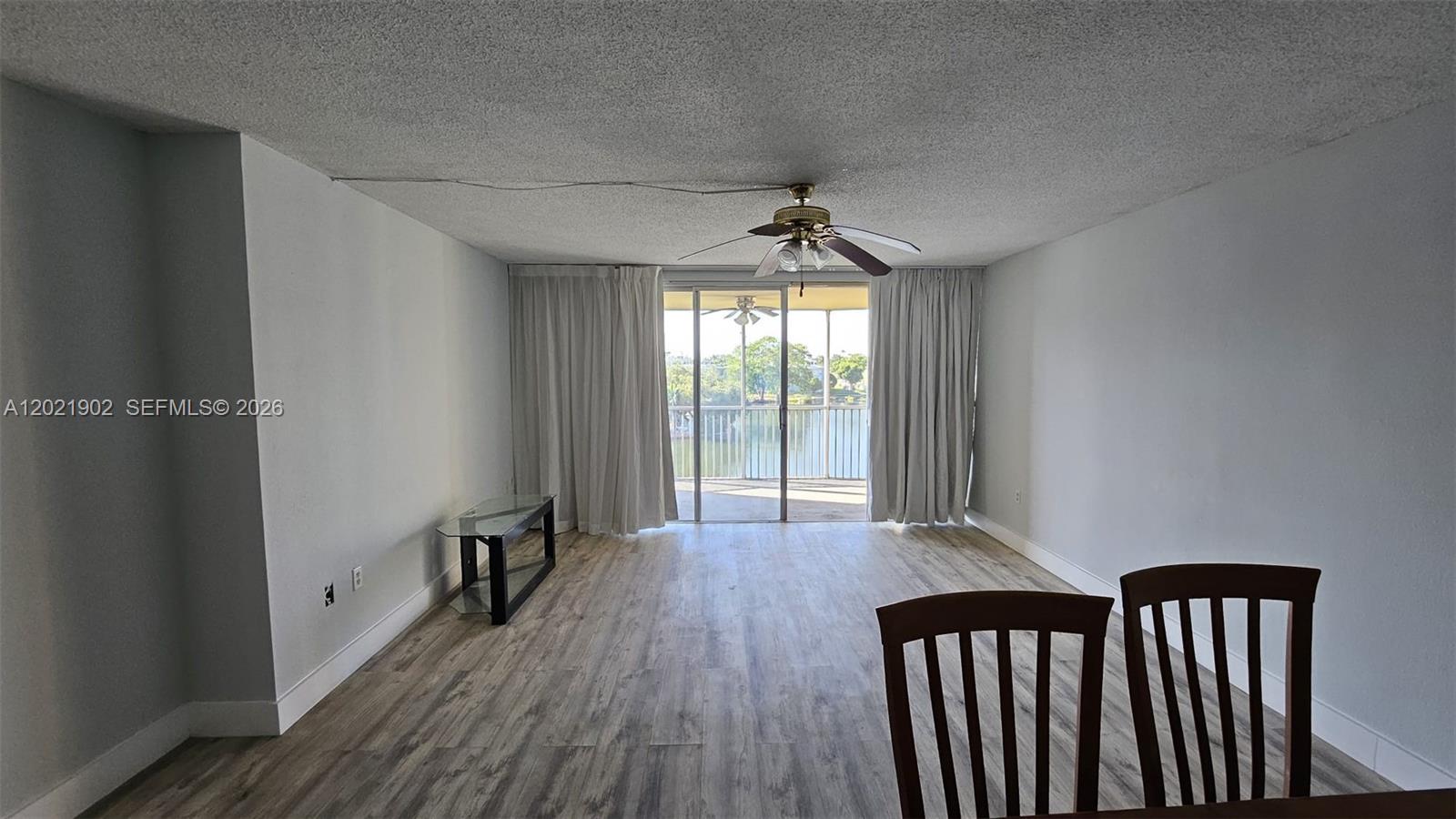 325-4 2 / 2 1317 sq. ft. $ 2026-05-19 0 Photo
