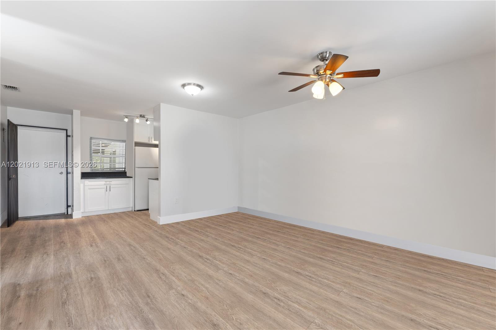 See details / sq. ft. $ 2026-05-19 0 Photo