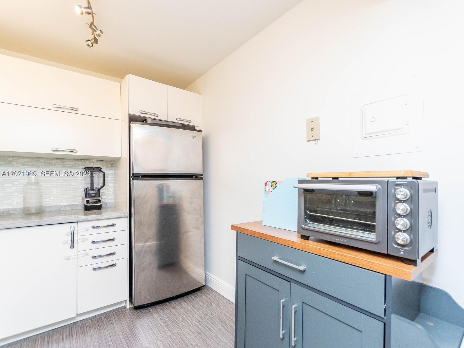 Photo of 3701 Country Club Dr  #1002, Aventura, Florida, 33180 - 