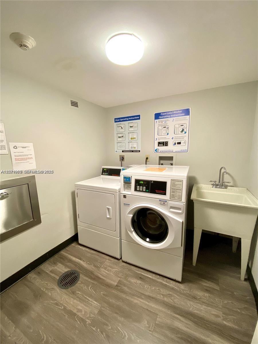 Photo of 3701 Country Club Dr  #1002, Aventura, Florida, 33180 - 