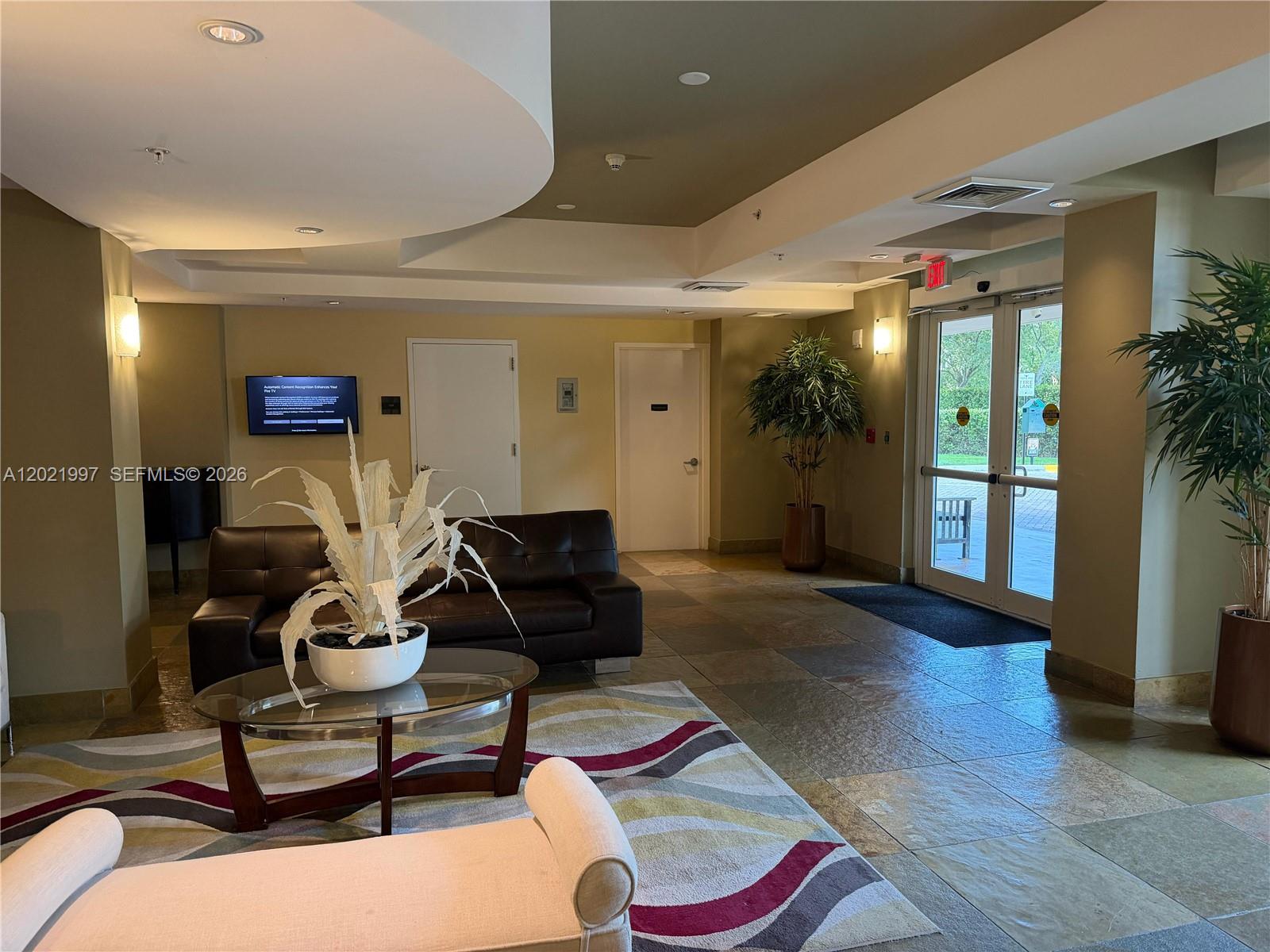 Фото 1755 Hallandale Beach Blvd  #2404E, Hallandale Beach, Florida, 33009 - 