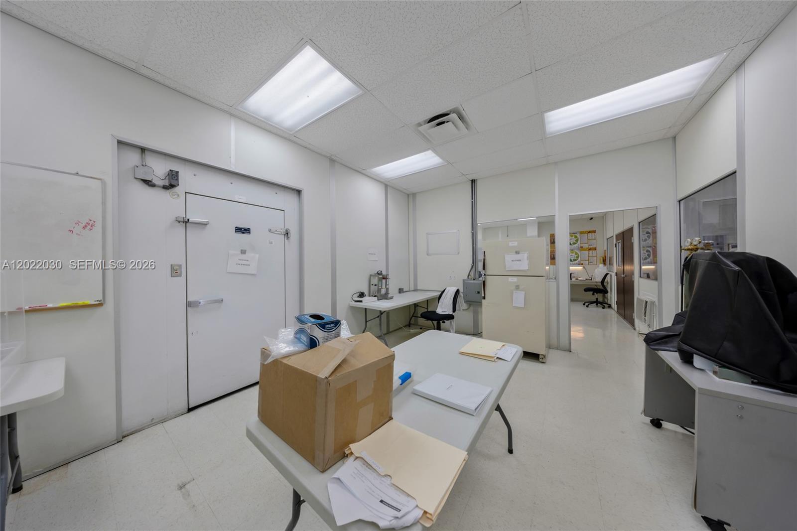 8127  /   sq. ft. $ 2026-05-19 0 Photo