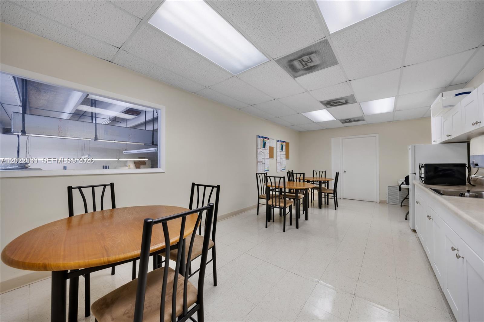 8127  /   sq. ft. $ 2026-05-19 0 Photo
