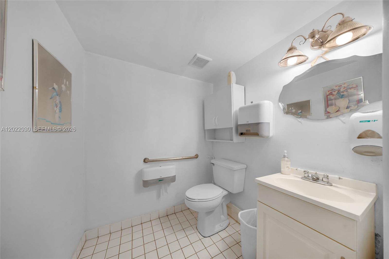8127  /   sq. ft. $ 2026-05-19 0 Photo