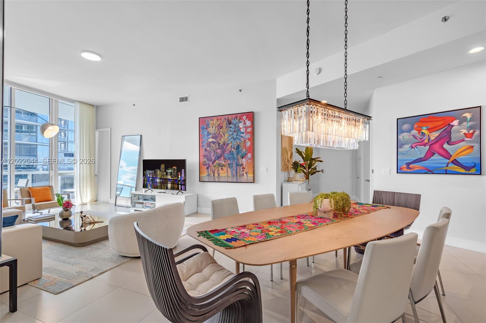 See details 3407 3 / 3 2084 sq. ft. $ 2026-05-19 0 Photo