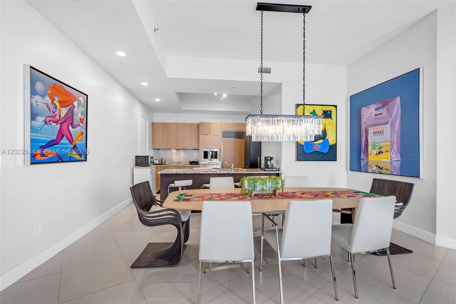 See details 3407 3 / 3 2084 sq. ft. $ 2026-05-19 0 Photo