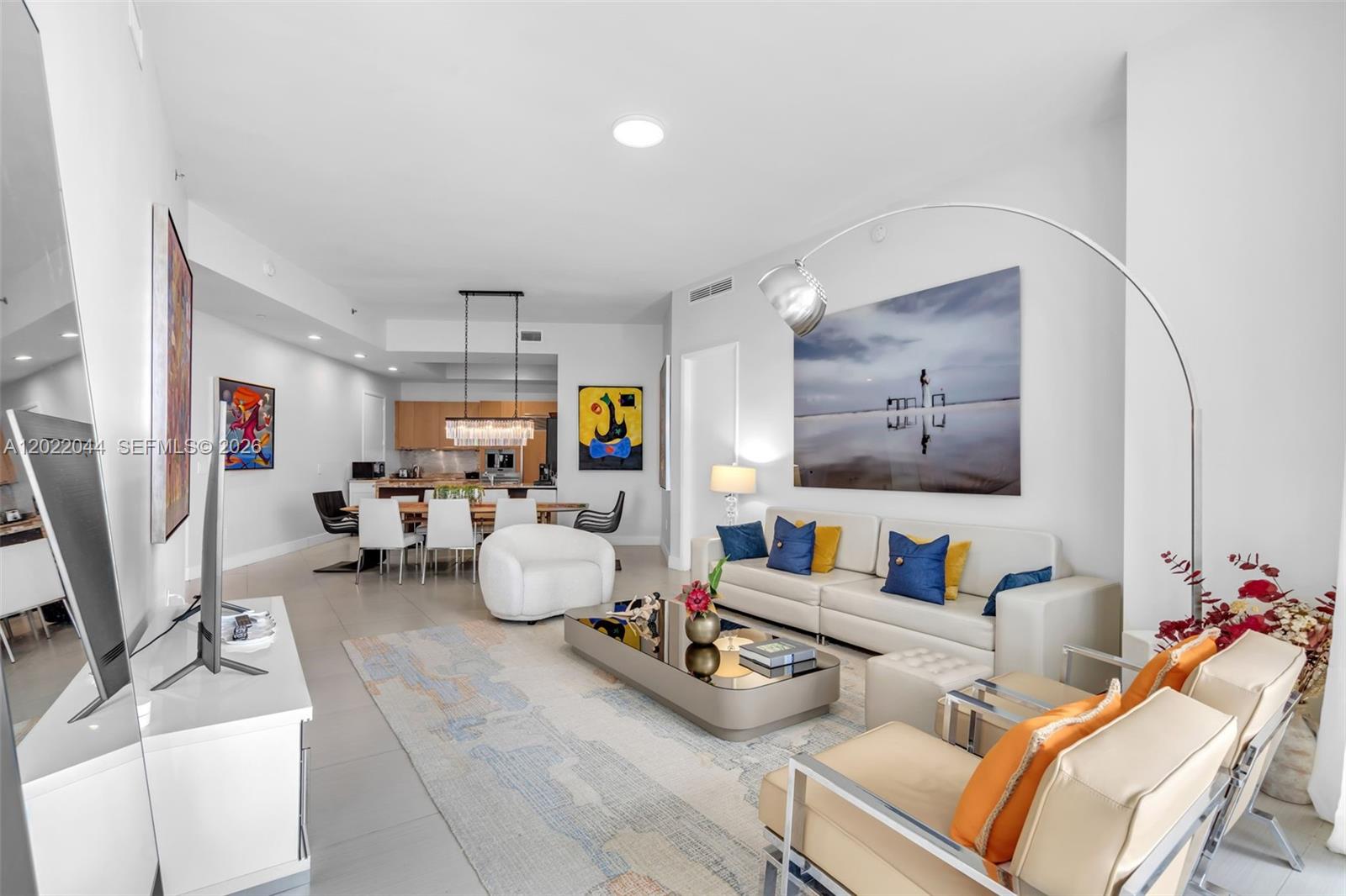 See details 3407 3 / 3 2084 sq. ft. $ 2026-05-19 0 Photo