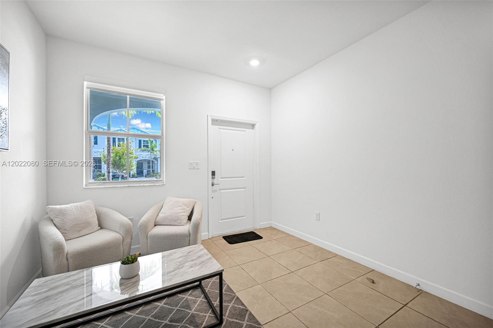 16233 3 / 3 1827 sq. ft. $ 2026-05-19 0 Photo