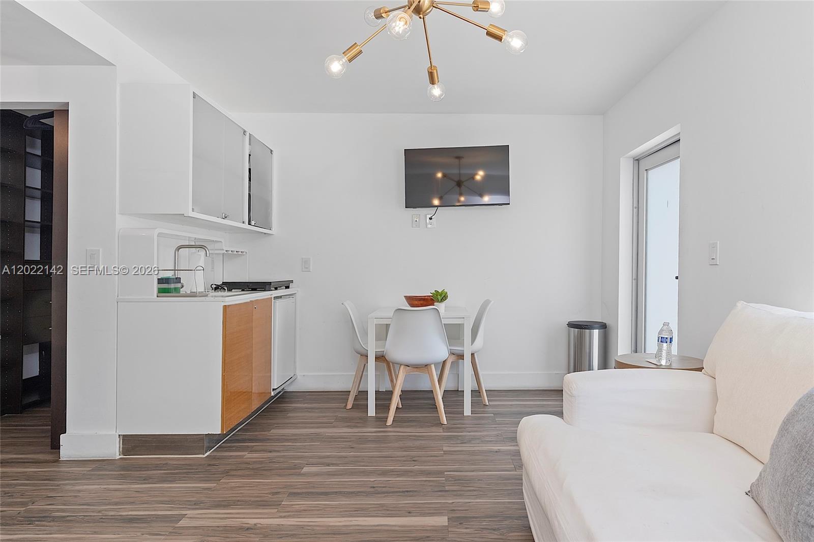 See details / 4779 sq. ft. $ 2026-05-19 0 Photo