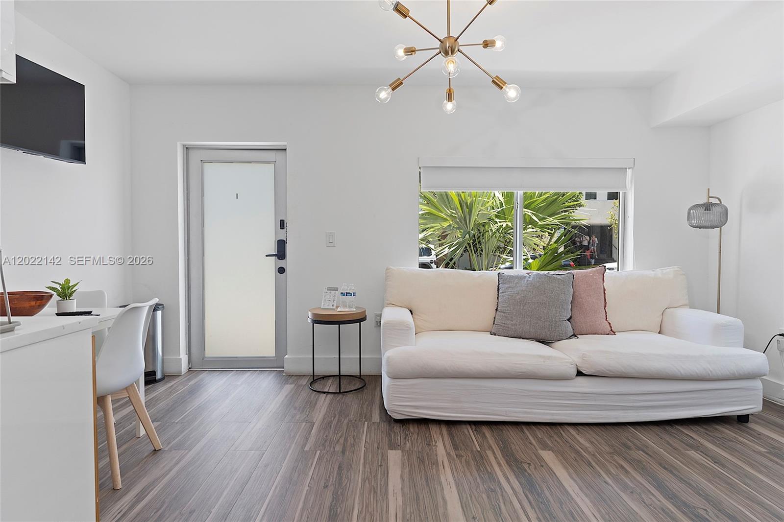 See details / 4779 sq. ft. $ 2026-05-19 0 Photo