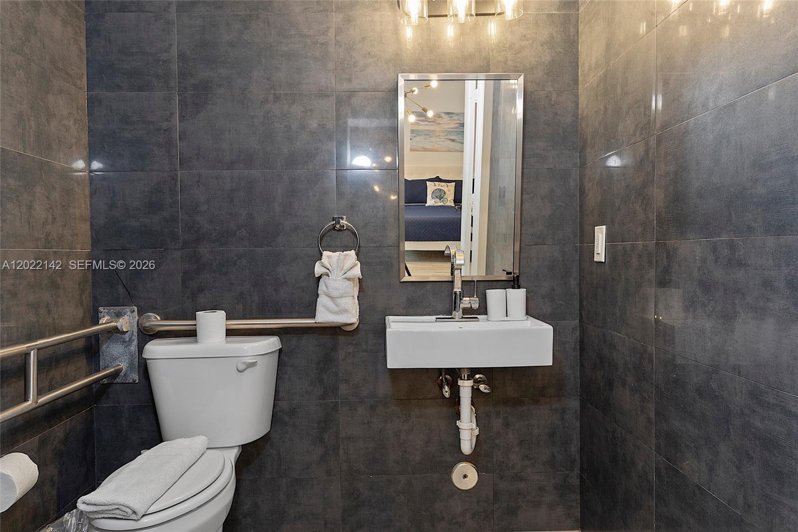 See details / 4779 sq. ft. $ 2026-05-19 0 Photo