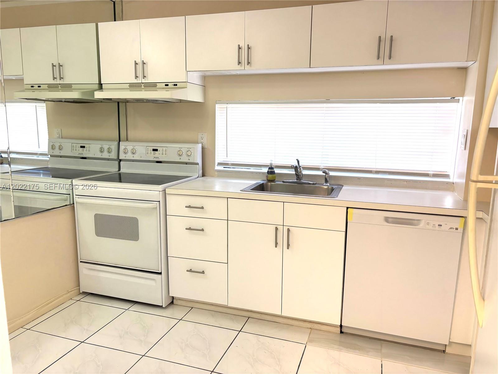 Photo of 17011 Bay Rd  #1018, Sunny Isles Beach, Florida, 33160 - 