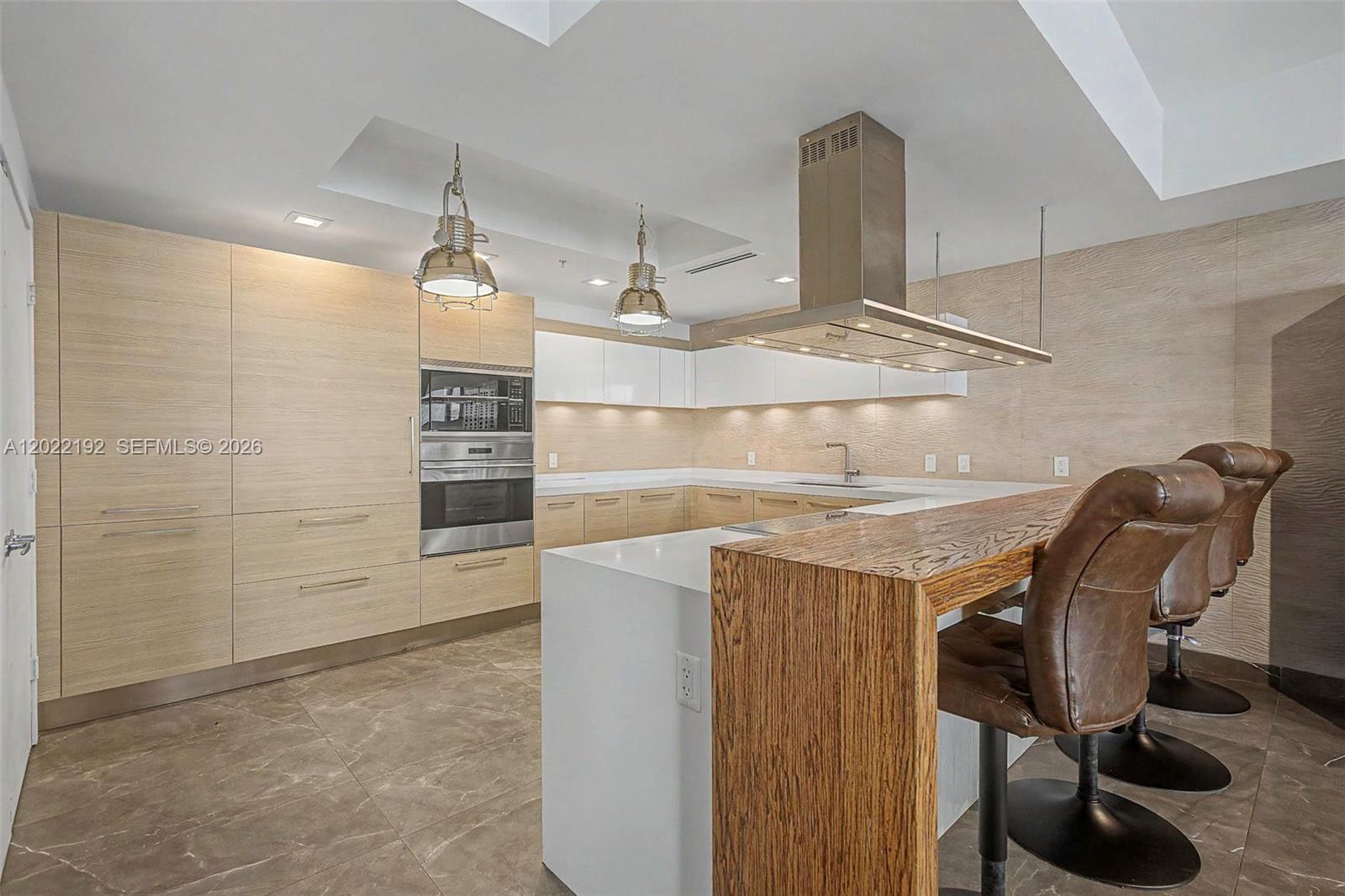 Photo of 17111 Biscayne Blvd  #1405/07, North Miami Beach, Florida, 33160 - 