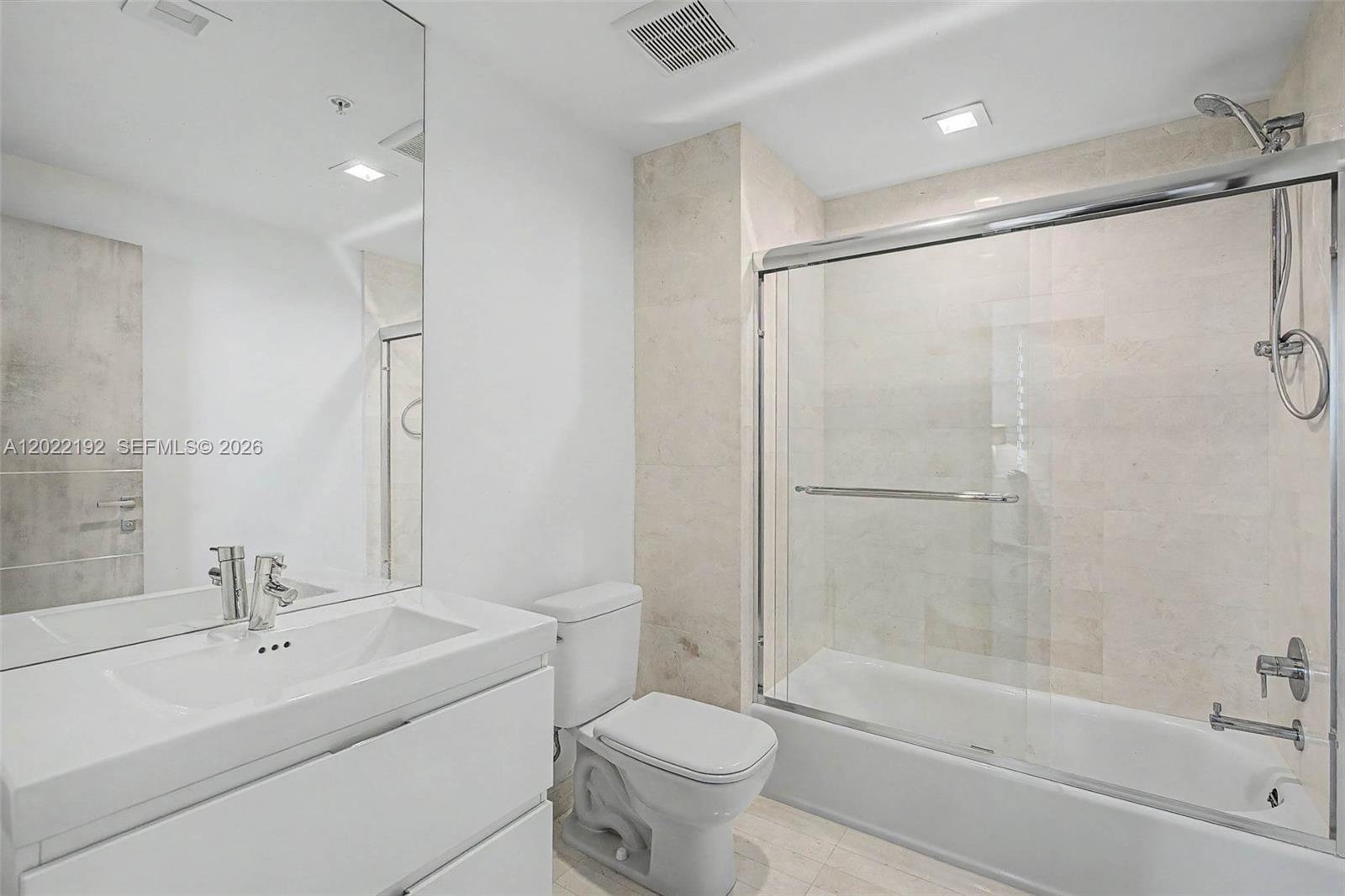Photo of 17111 Biscayne Blvd  #1405/07, North Miami Beach, Florida, 33160 - 