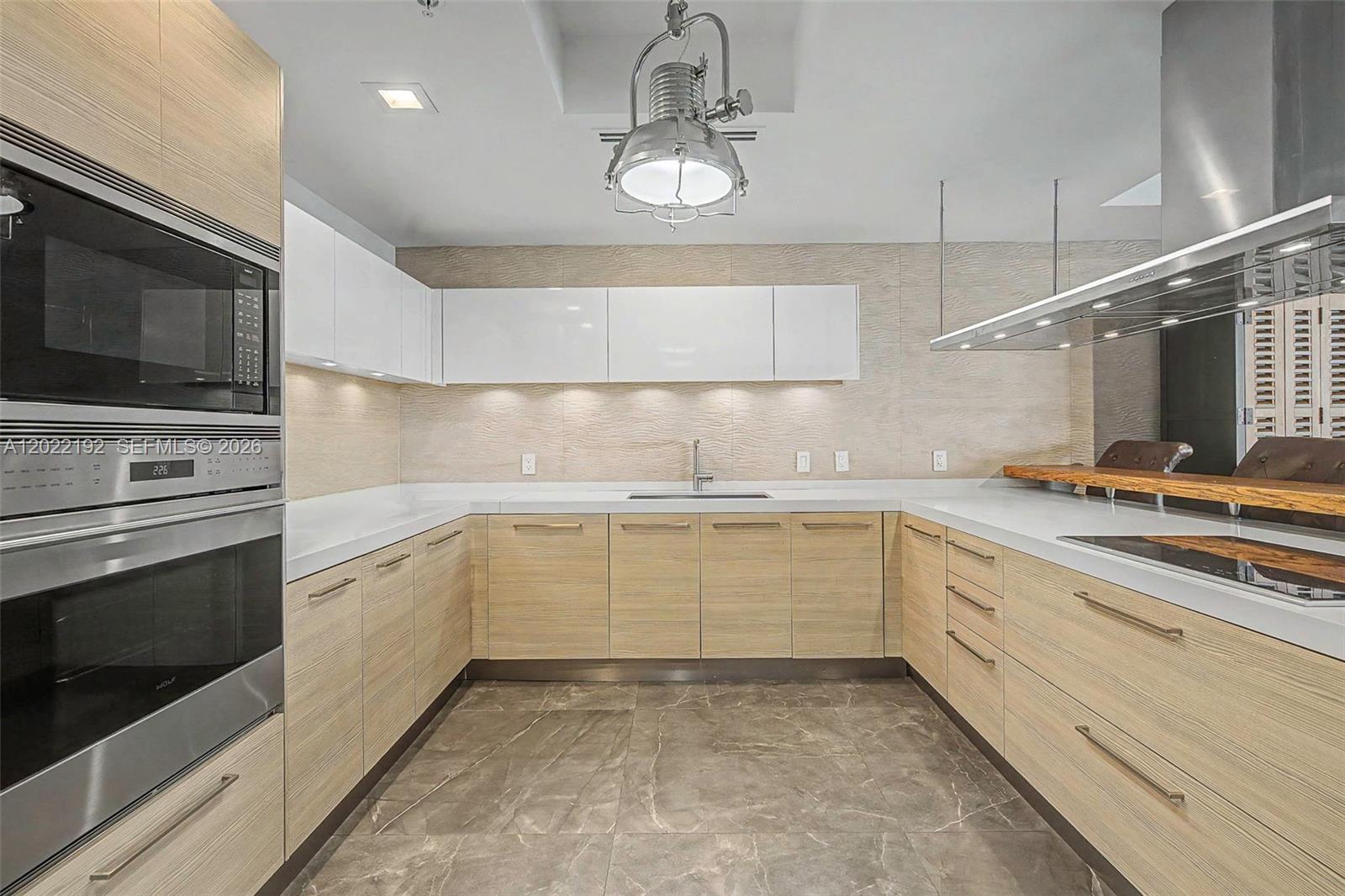 Photo of 17111 Biscayne Blvd  #1405/07, North Miami Beach, Florida, 33160 - 