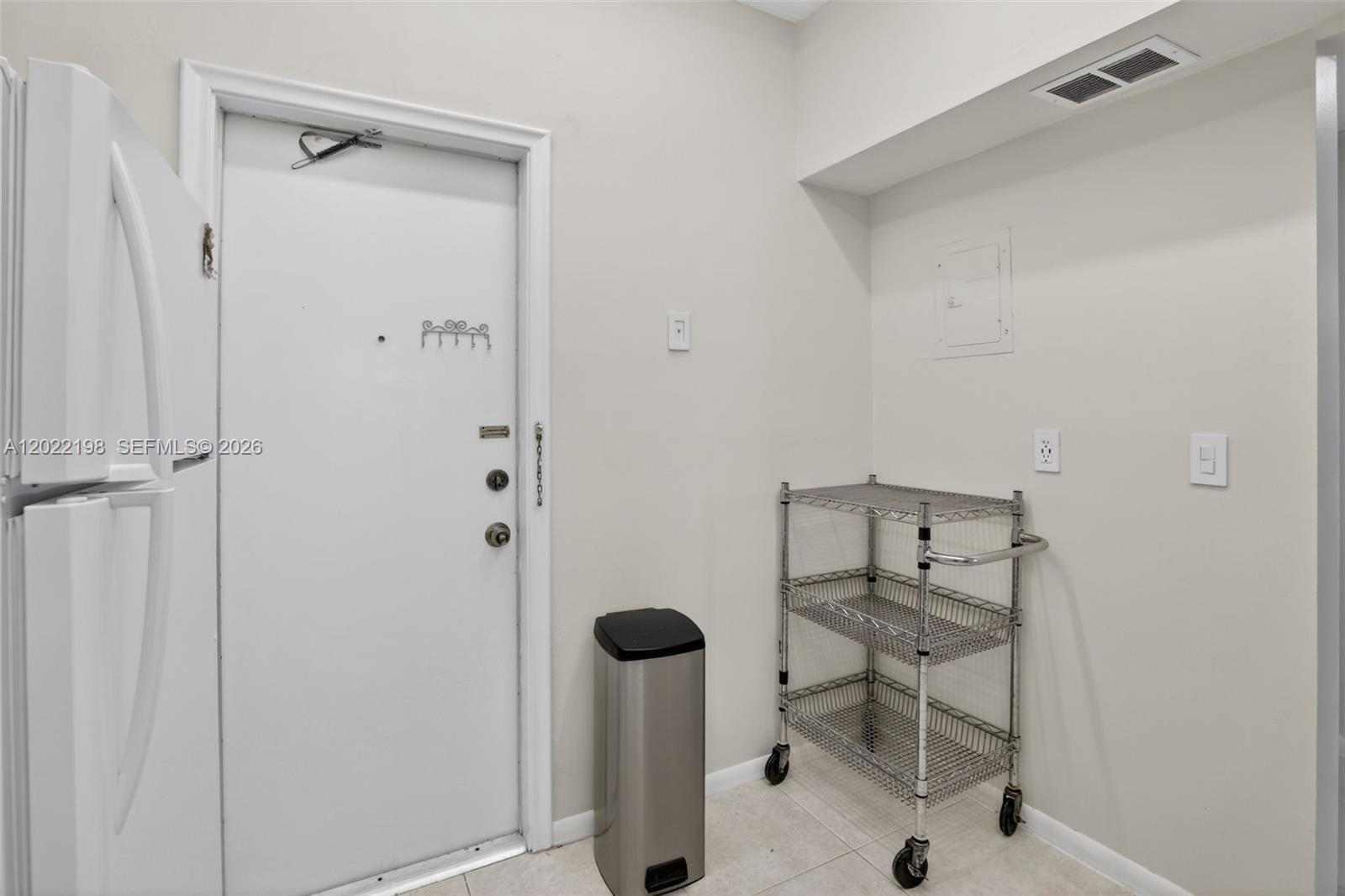 Photo of 1817 Ocean Dr  #PH-19, Hallandale Beach, Florida, 33009 - 