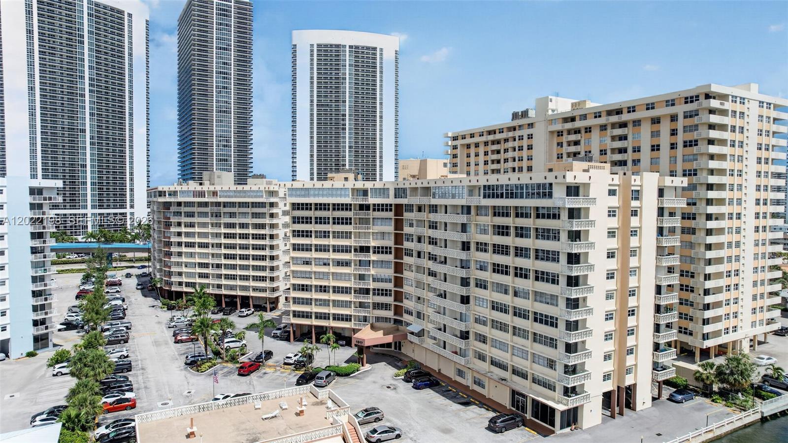 Photo of 1817 Ocean Dr  #PH-19, Hallandale Beach, Florida, 33009 - 