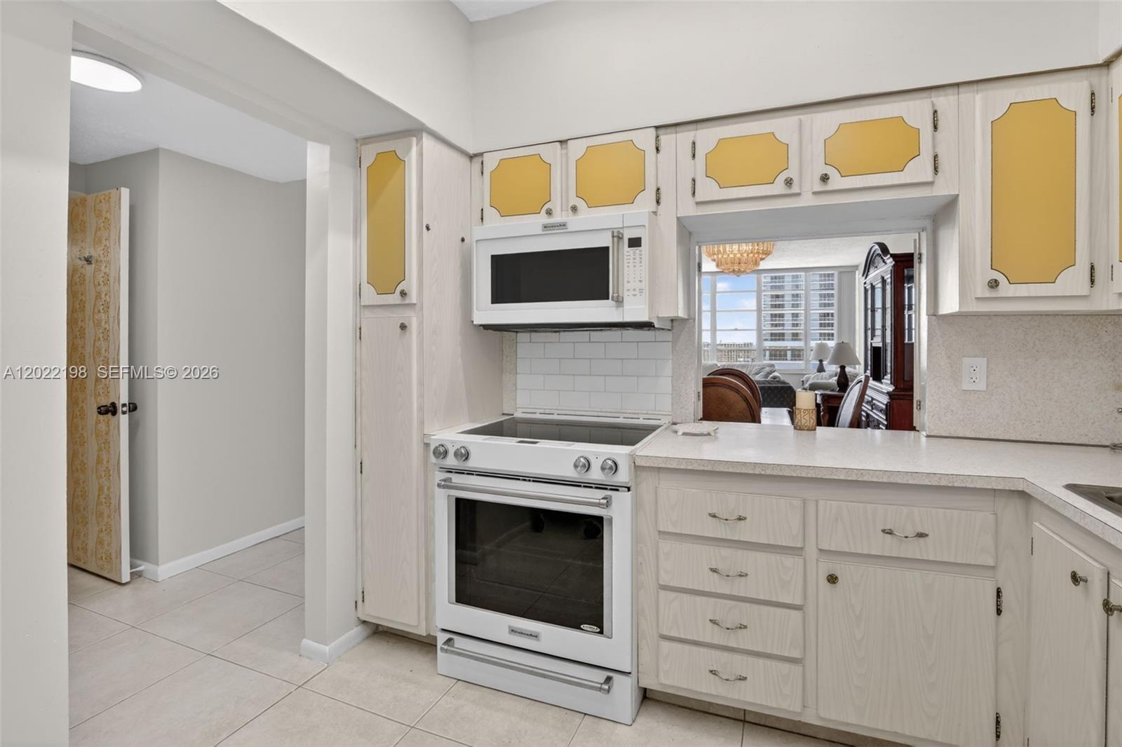 Photo of 1817 Ocean Dr  #PH-19, Hallandale Beach, Florida, 33009 - 