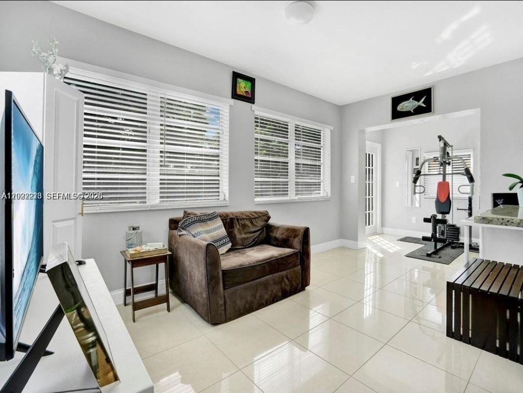 6930 3 / 2 1426 sq. ft. $ 2026-06-24 0 Photo
