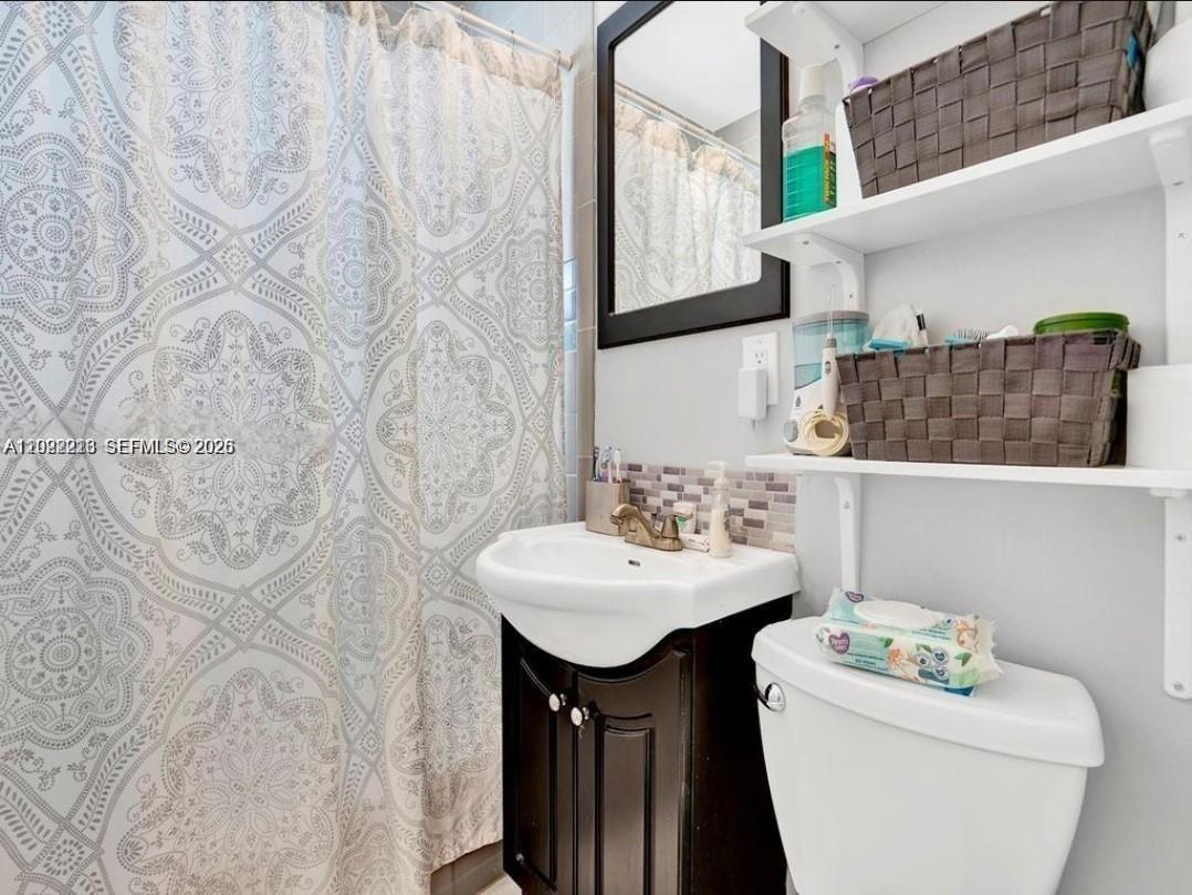 6930 3 / 2 1426 sq. ft. $ 2026-06-24 0 Photo