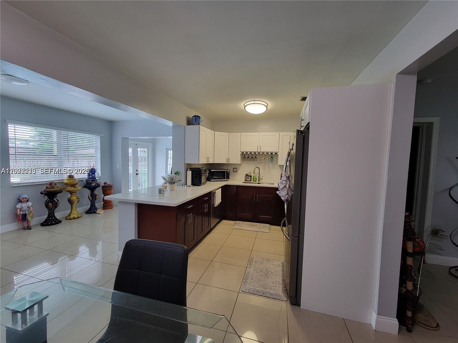 6930 3 / 2 1426 sq. ft. $ 2026-06-24 0 Photo
