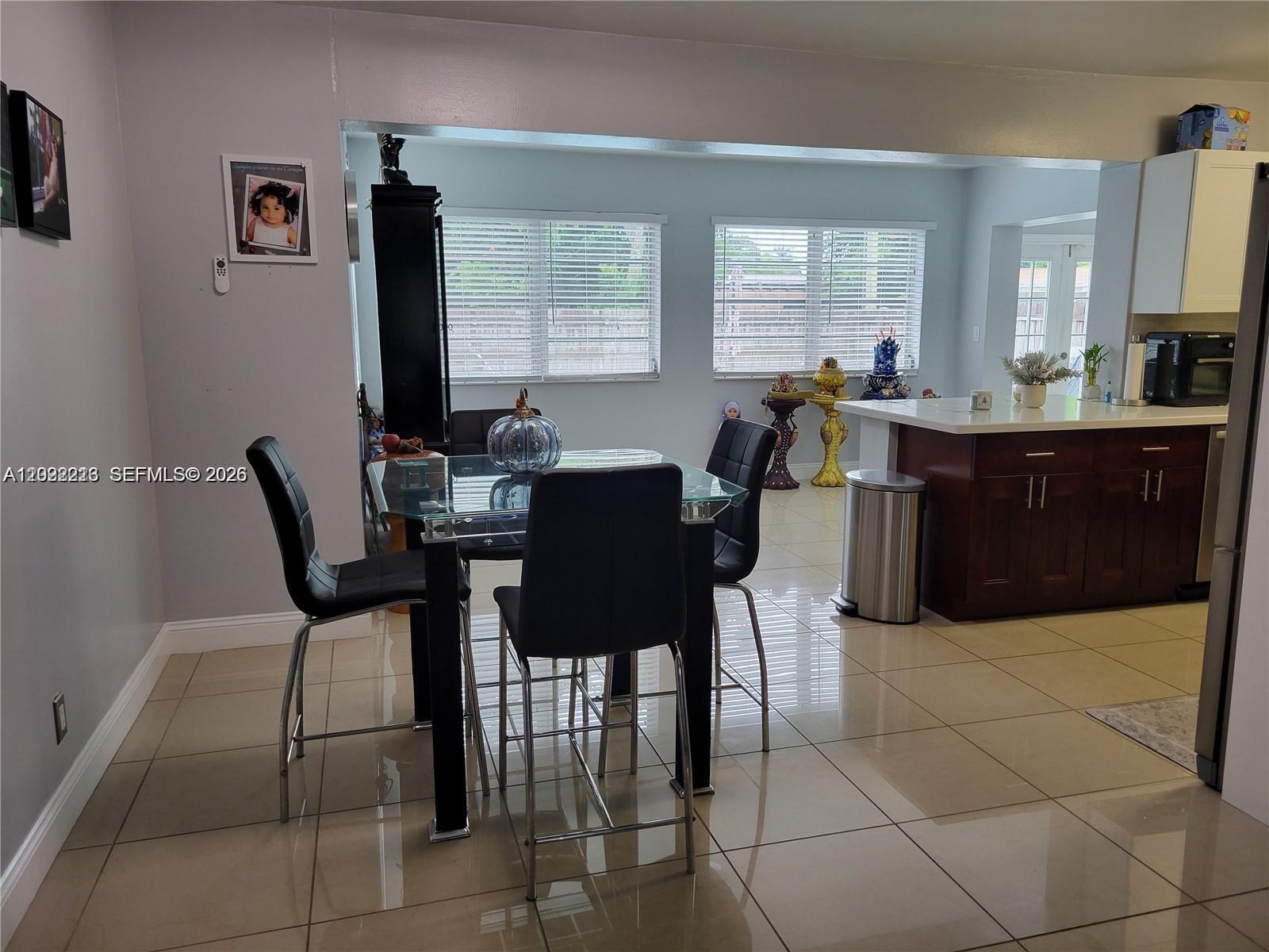 6930 3 / 2 1426 sq. ft. $ 2026-06-24 0 Photo