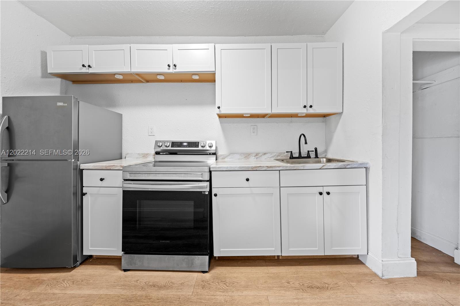   /   sq. ft. $ 2026-05-19 0 Photo