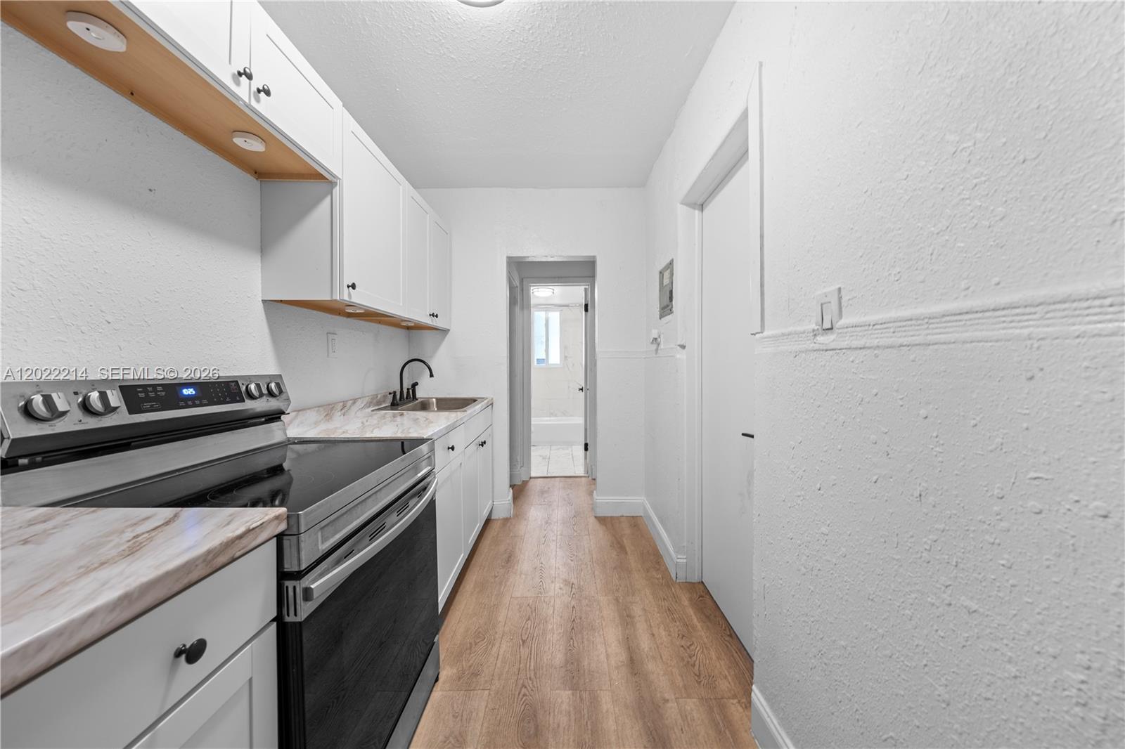   /   sq. ft. $ 2026-05-19 0 Photo